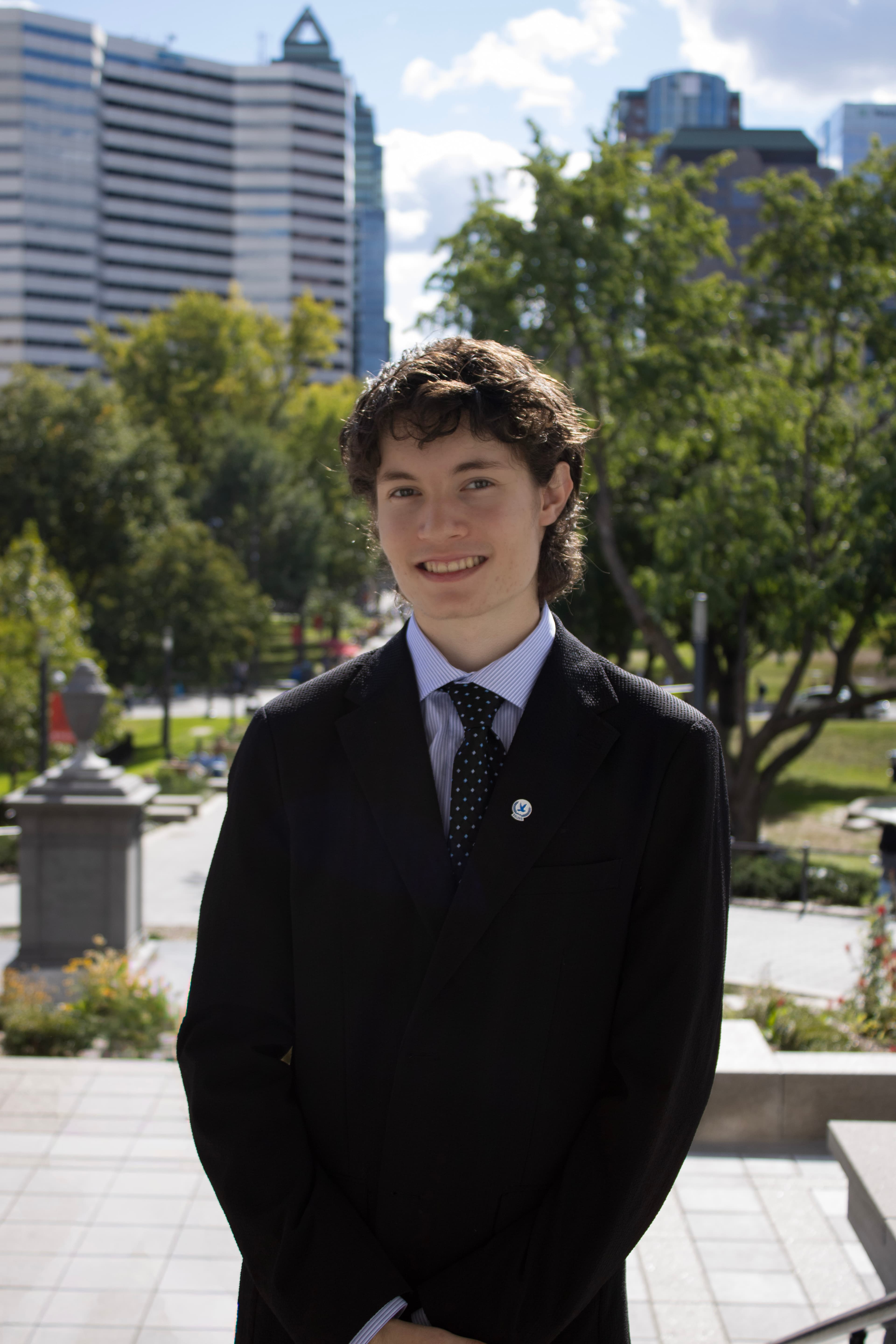 Julien Fournier headshot